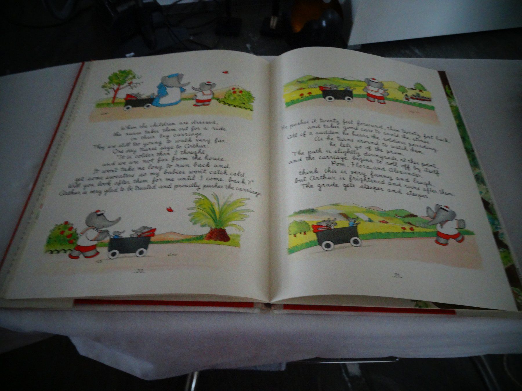 Libri: Babar and His Children  Brunhoff – Usato da Neerach venduto da jenny062 6