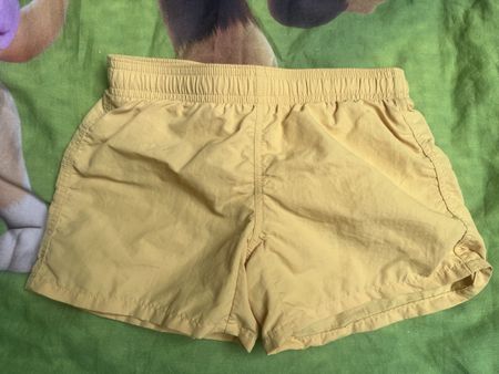 Badeshorts kurz gelb Gr. 104 Sommer