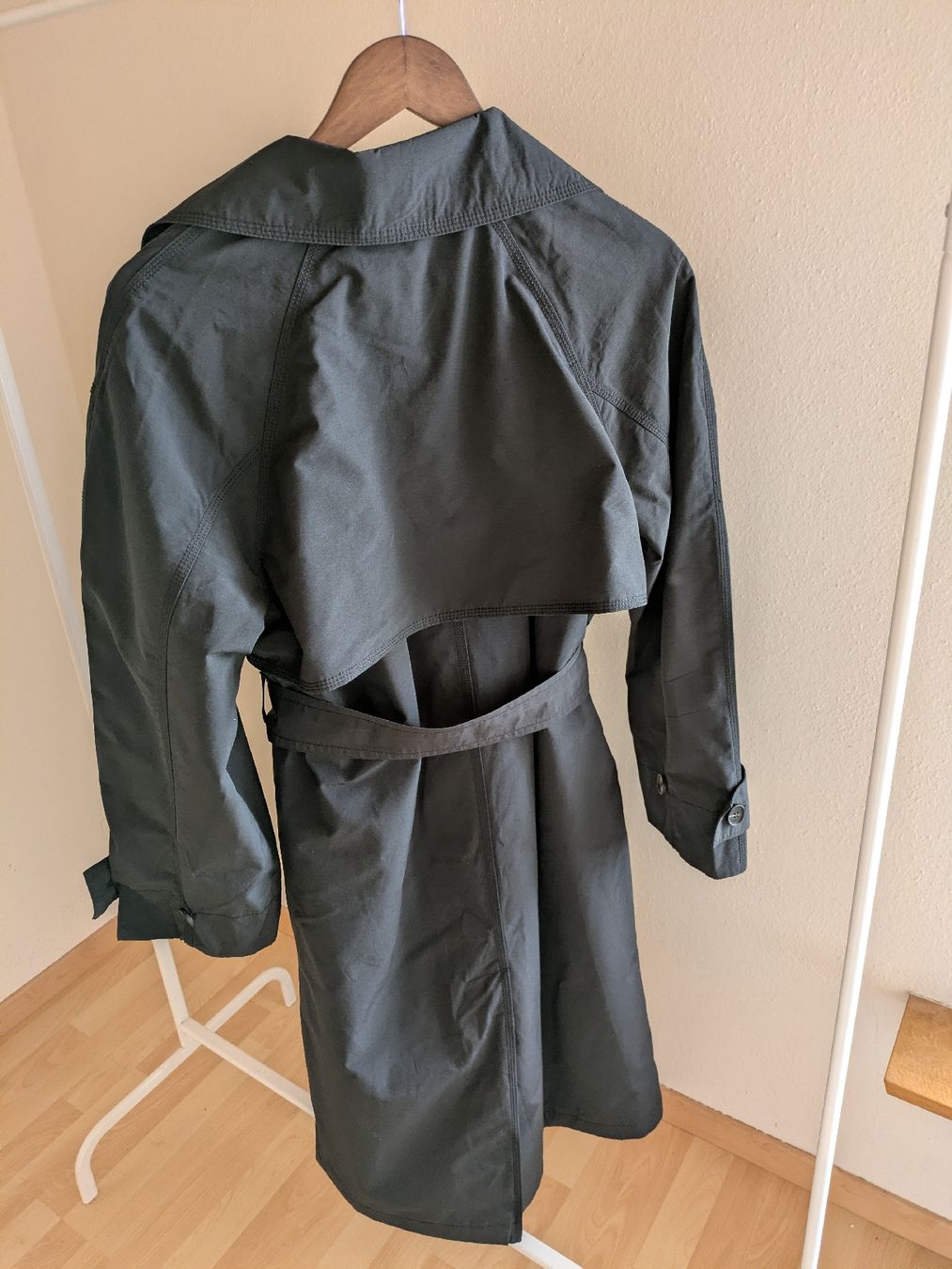 Next Manteaux: Next Regen Trenchcoat – D'occasion à Trüllikon par NAURELIJ 1