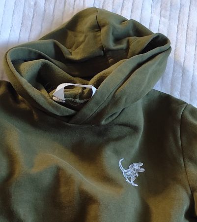 Hoodie von H&M mit Dino Print Mini! 134/140 - Dark Olive