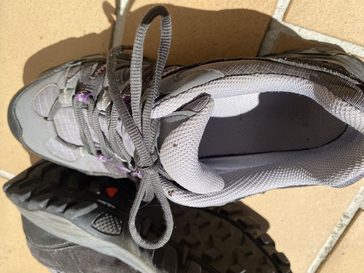 Salomon Scarpe da donna: Salomon hiking shoes – Usato da St-Cergue venduto da noabzz 6