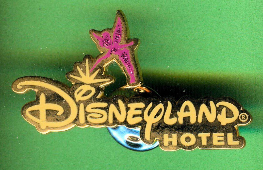 Disney Placchette & Badge: DISNEY  Disneyland HOTEL – Usato da Winterthur venduto da Sammleroase
