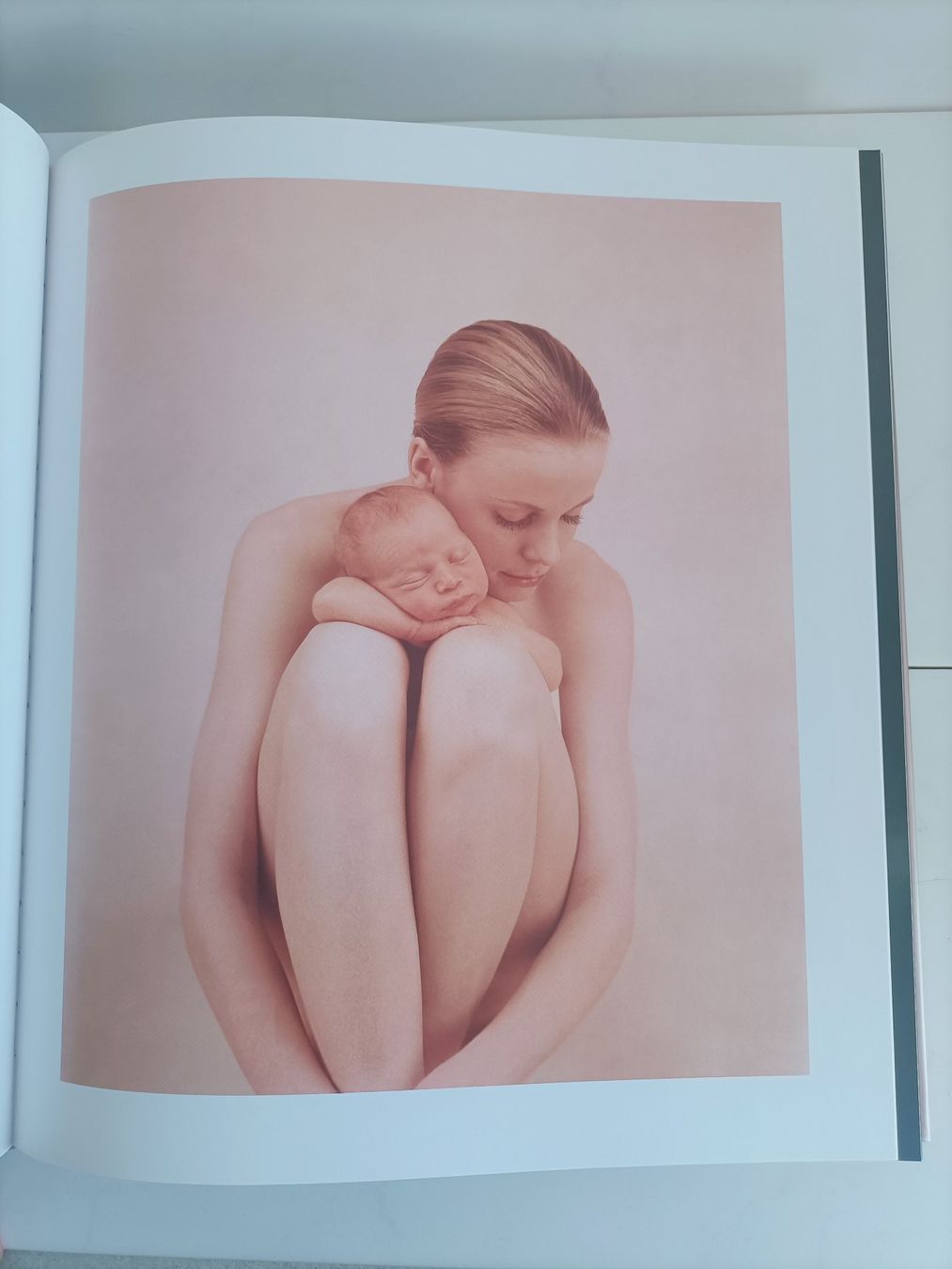 Libri: Mère / Anne Geddes / Hors collection 2002 – Usato da crans montana venduto da AB3963 1