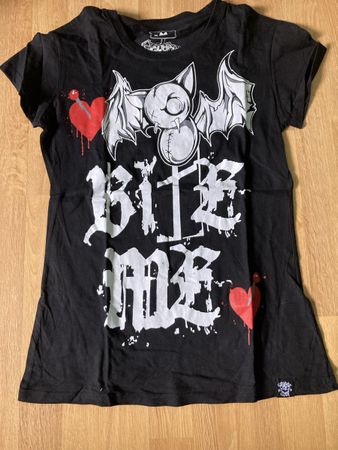 Damenshirt Bite me Gr. M