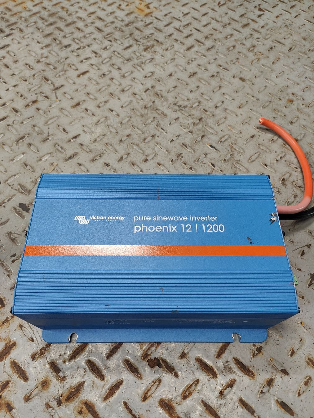 Victron Onduleurs: Phoenix 12 | 1200 Inverter – D'occasion à Langnau i. E par WRX98 6