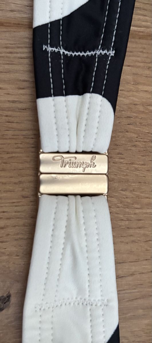 Triumph Costumi da bagno & Bikini: Bikini 38 Triumph Black White/Size S – Nuovo (secondo la descrizione) da Windisch venduto da bymarikaa 5