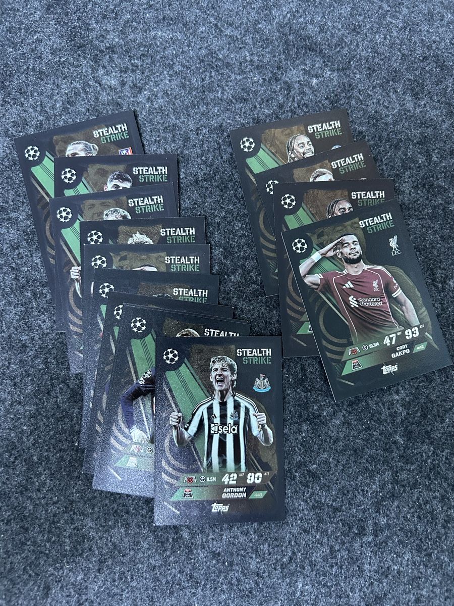 Topps Carte collezionabili: March Attax / Stealth Strike – Usato da Köniz venduto da Elbofeton