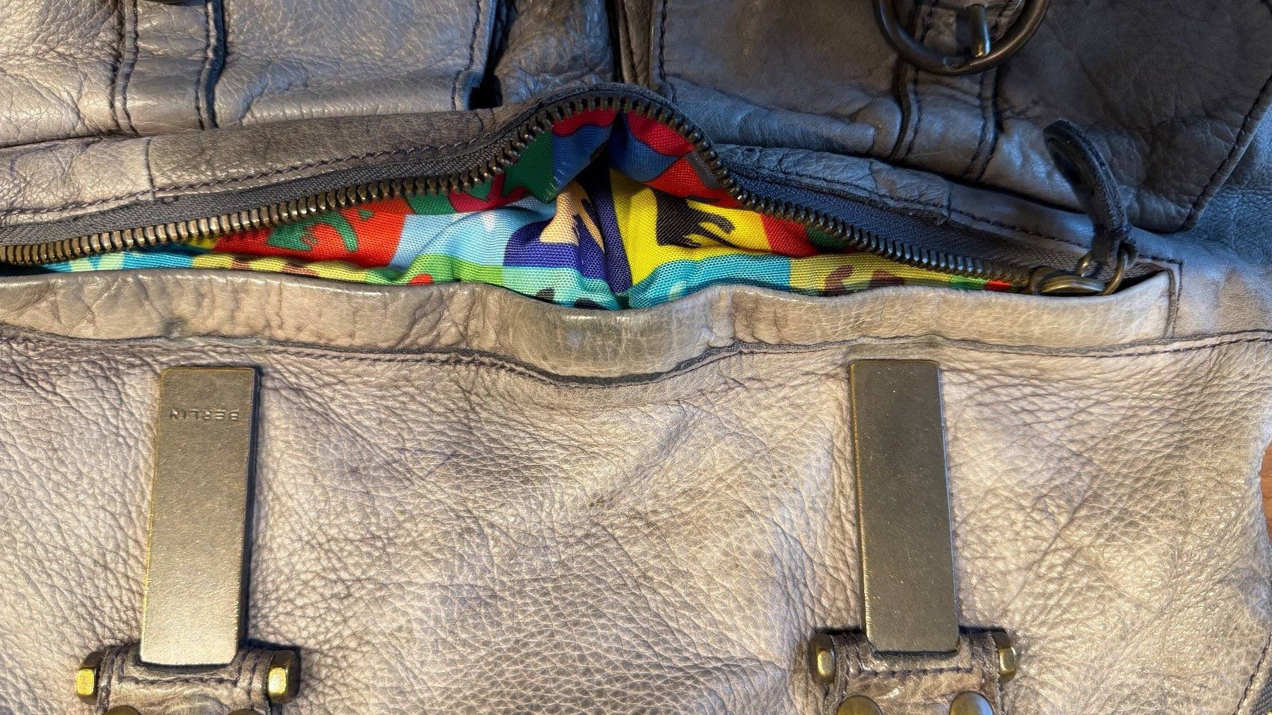 Liebeskind Borse da donna: Berlin Bag 3d von Liebeskind – Usato da Schaffhausen venduto da Bootes 3