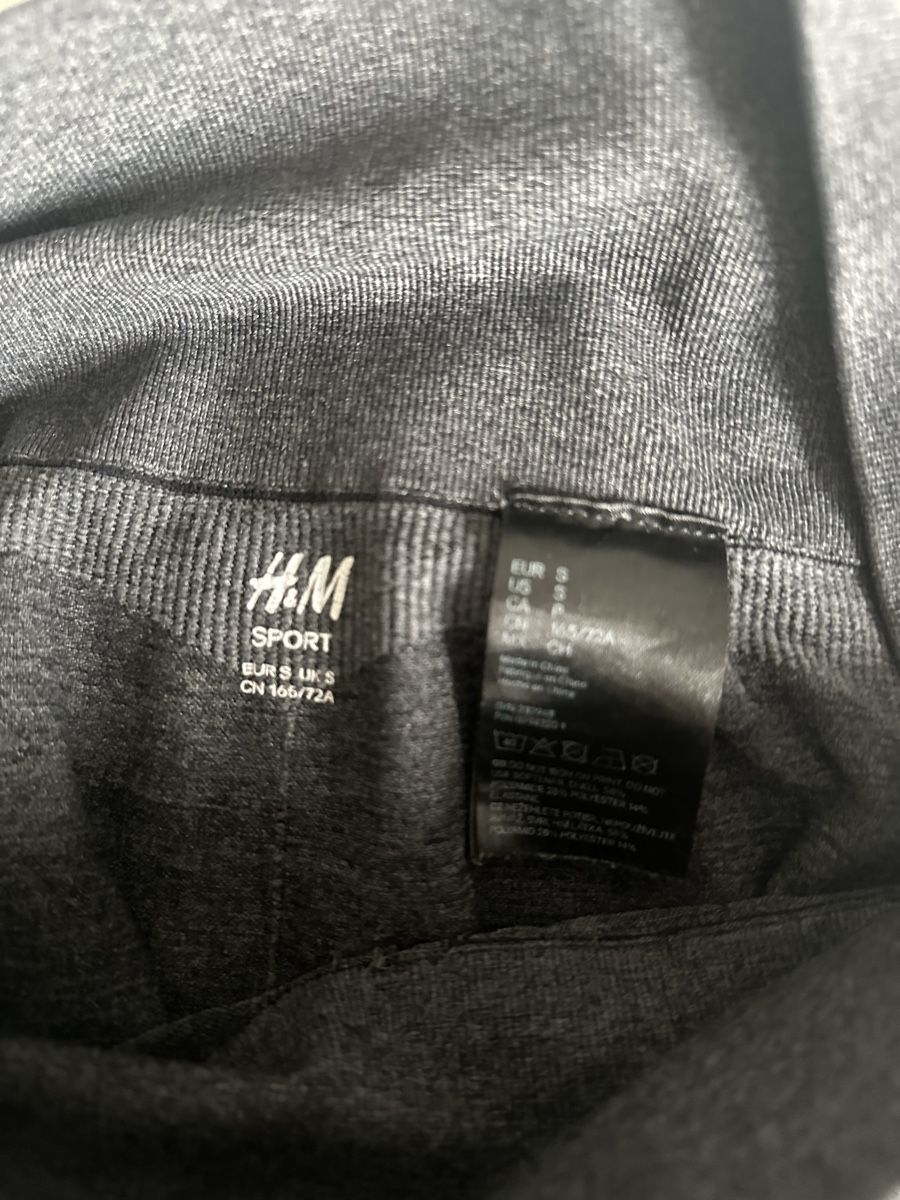 H&M Lotti di vestiti: H&M seamless gym set, size S – Usato da Uster venduto da Monika_OB 6