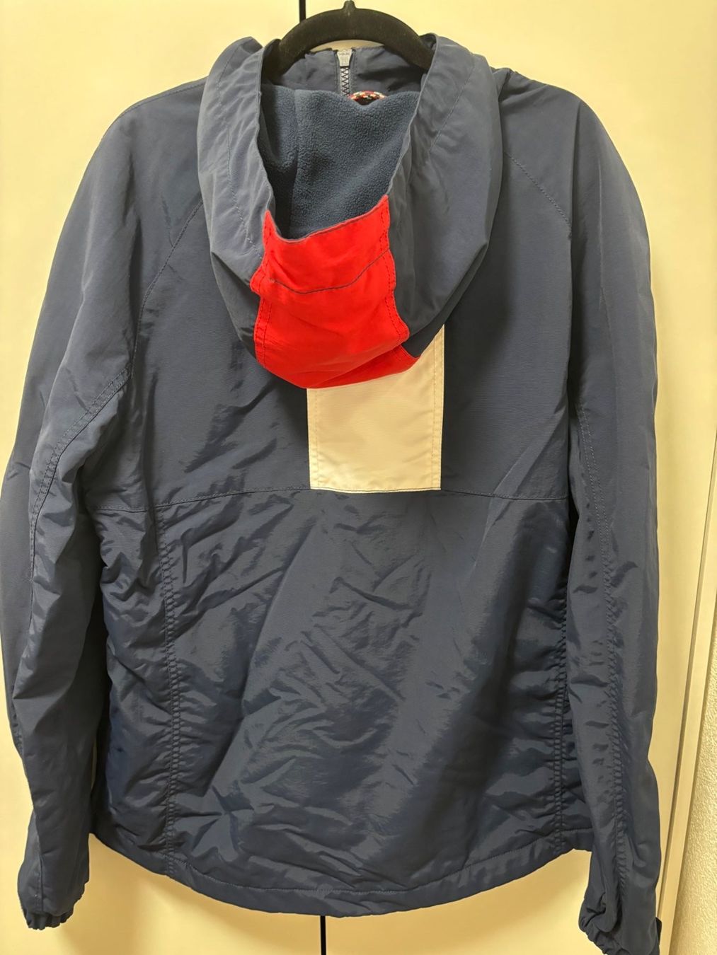 Tommy Hilfiger Giacche: Tommy Hilfiger Jacke – Usato da Wetzikon ZH venduto da Deba26 1