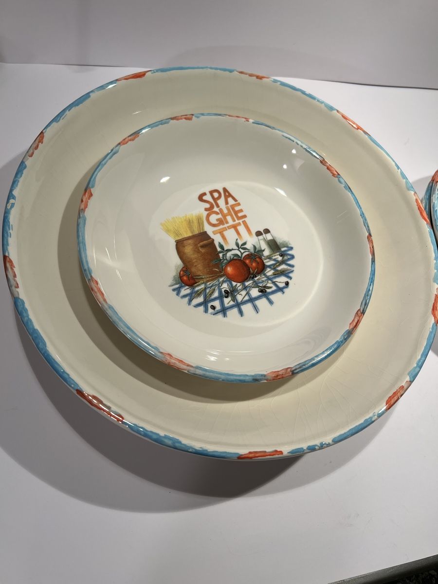 Assiettes: Spaghettiteller & Schüssel – D'occasion à Rupperswil par sige82 1
