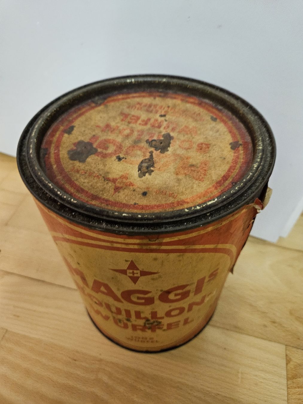 Alle Dekorationen: Vintage Maggi Bouillon Würfel Dose – Gebraucht aus Eschenbach SG von MarThu 1