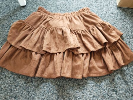 Cute Ruffle Mini Skirt - perfect for spring season!