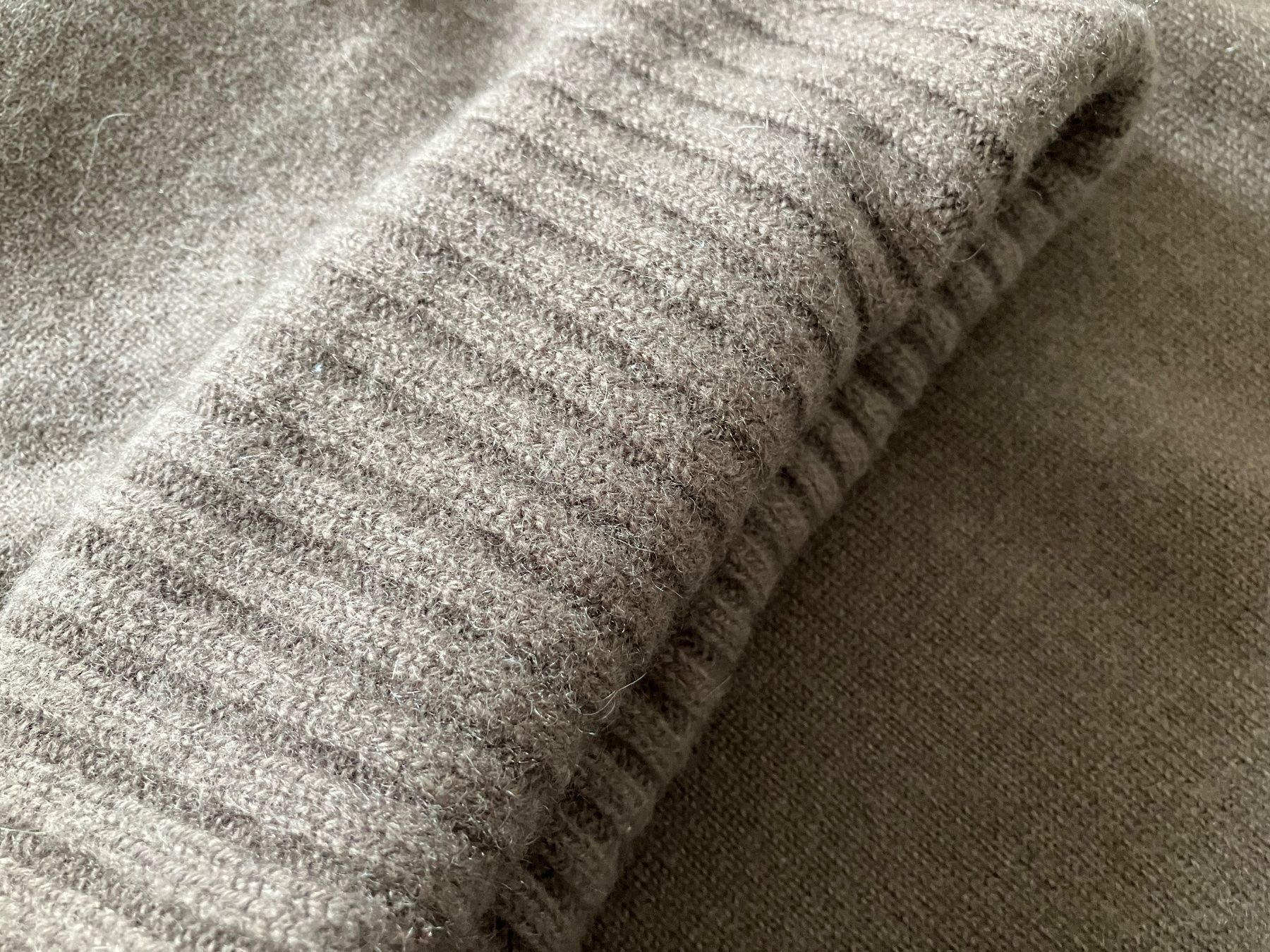 Vestiti: Kaschmir-Strickkleid Gr. 36/38 Farbe schlamm-olivfarben – Usato da Unterägeri venduto da Jacky91 3