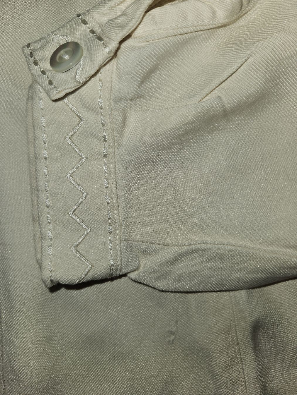 Camicette: Mondi Seidenbluse, Gr. 40, beige – Usato da Anwil venduto da tamoos 4