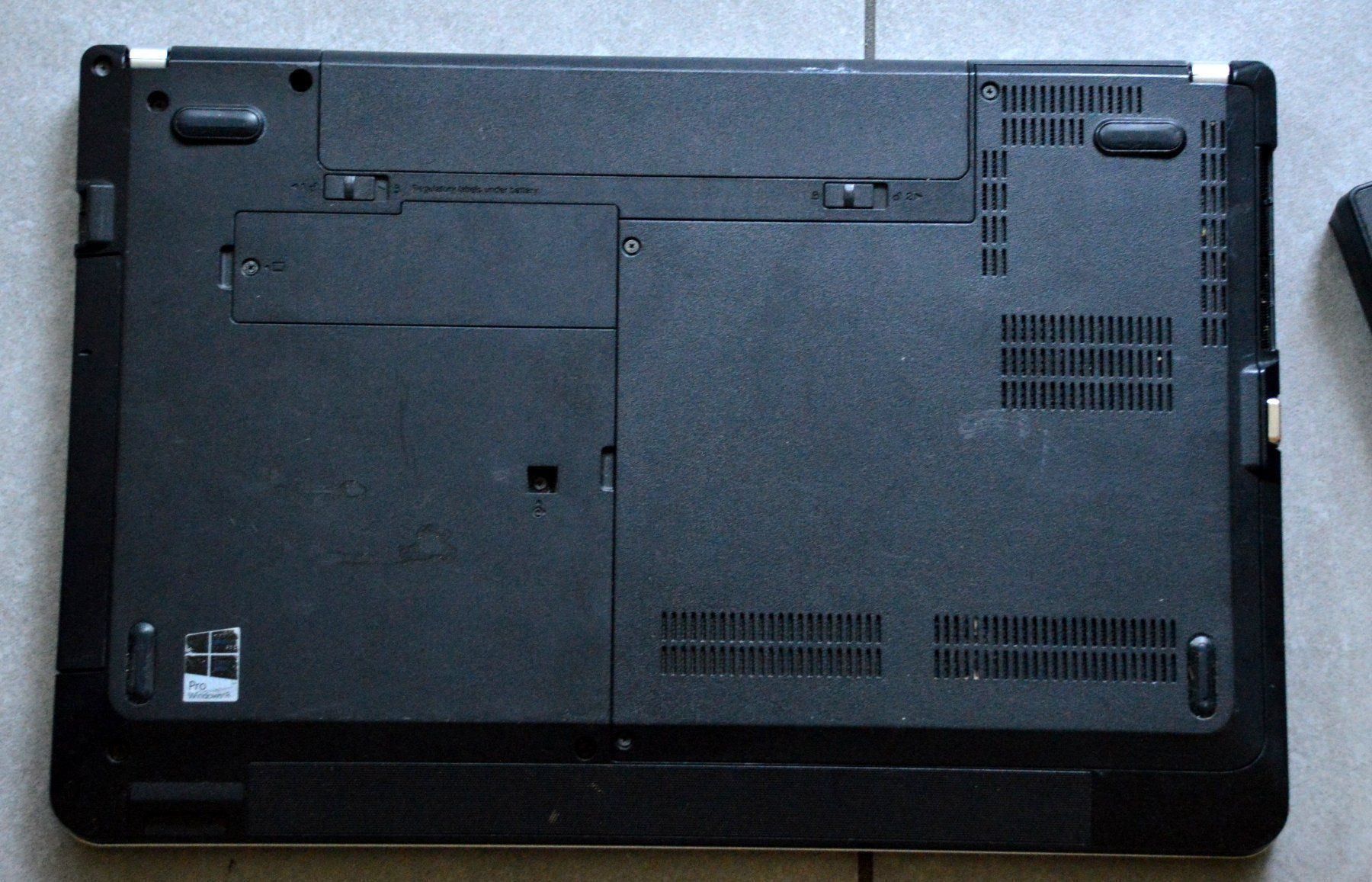 Lenovo Notebook: Lenovo ThinkPad i5 – Usato da Collonges venduto da arashee 5