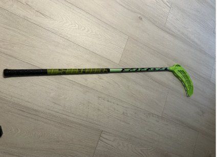 Unihockey: Unihockey stick – Usato da Confignon venduto da lynningva