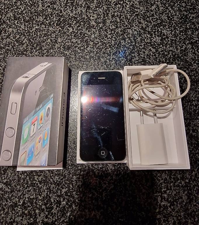 Handys / Smartphones: Iphone 4 – Gebraucht aus Rothrist von Je.Ba 3