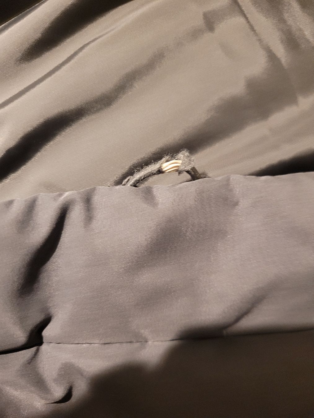 Hugo Boss Cappotti: Hugo Boss Real Down Filled Warm Winter Thick Coat – Usato da Wettingen venduto da mor_76q7 4