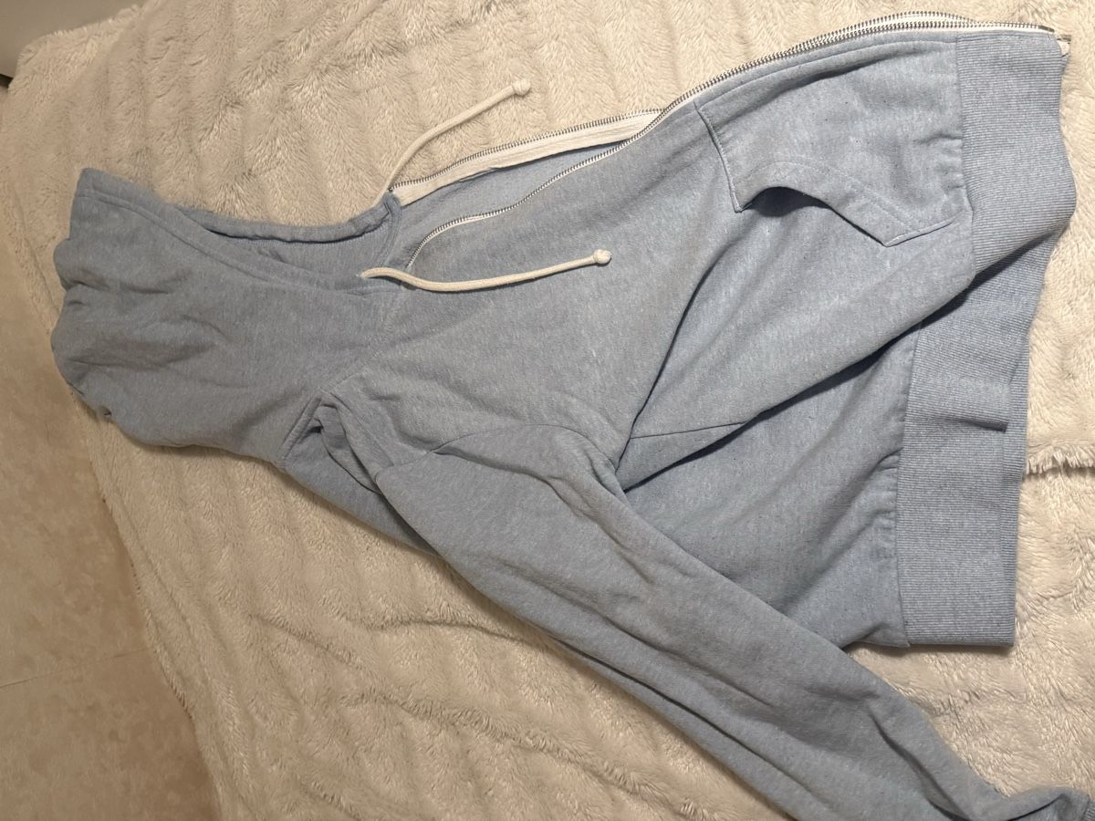 Vestes: Jaquette bleue  – D'occasion à Grand-Lancy par saf_tlt2