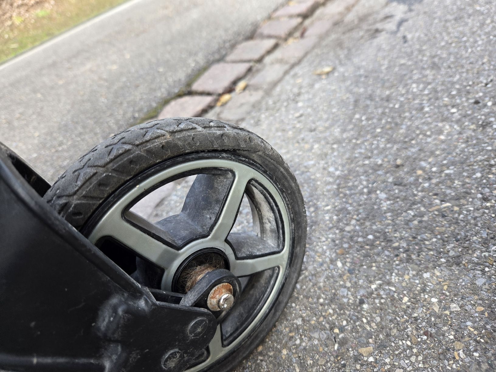 Hartan Carrozzine: Kinderwagen – Usato da Greifensee venduto da Asti8 4