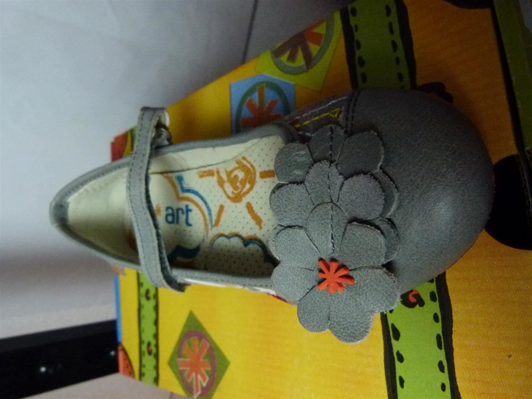 Art Scarpe per ragazze: Art kinder Schuhe Gr 34  Neu – Nuovo e nell'imballaggio originale da Uerkheim venduto da Justi.y 1