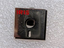 Ansteckpin 267: Iris