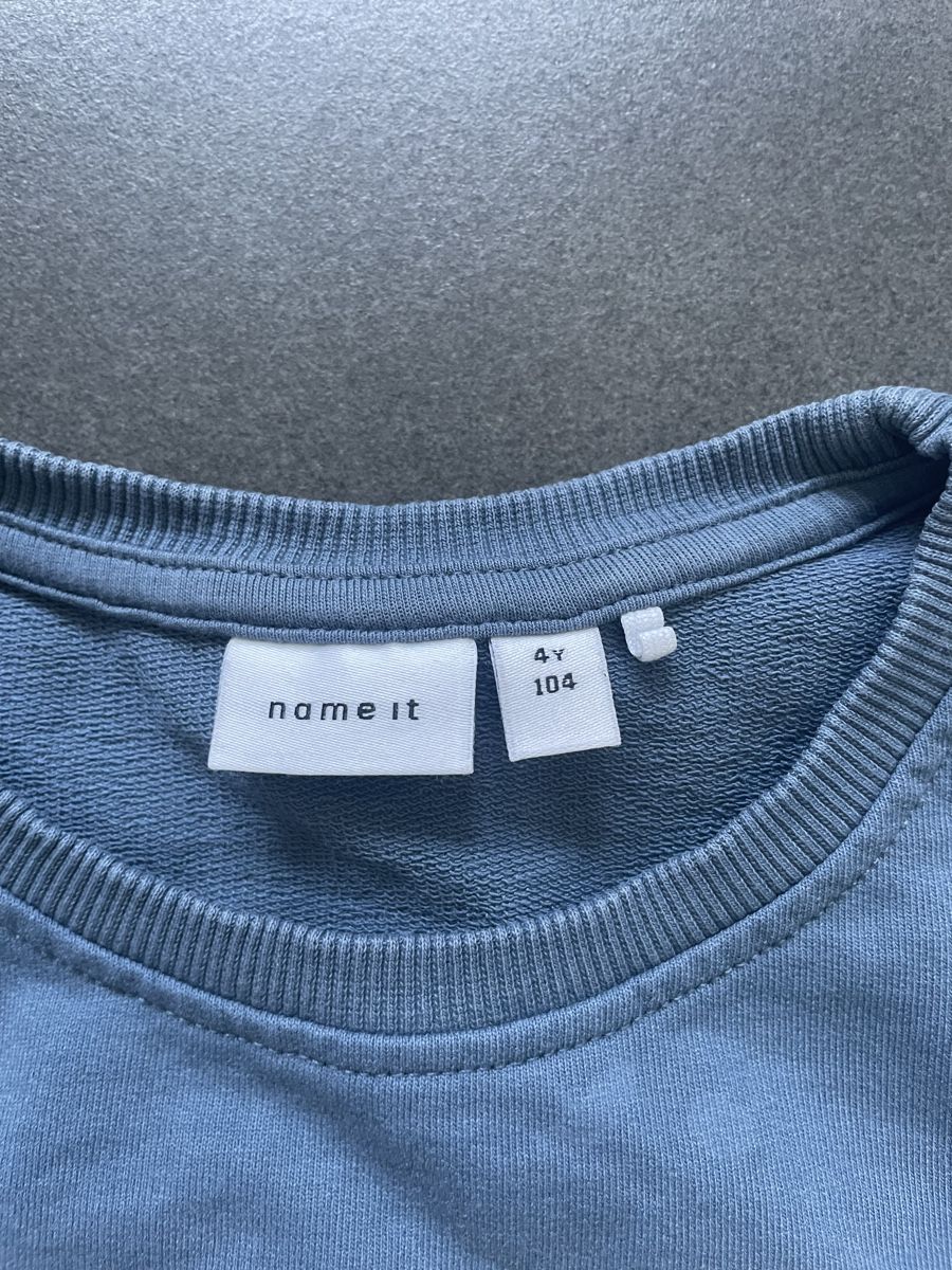 Name It Pullover & Sweatshirts: Pullover / Sweatshirt Gr. 104 Name It – Gebraucht aus Aesch ZH von lawas 1