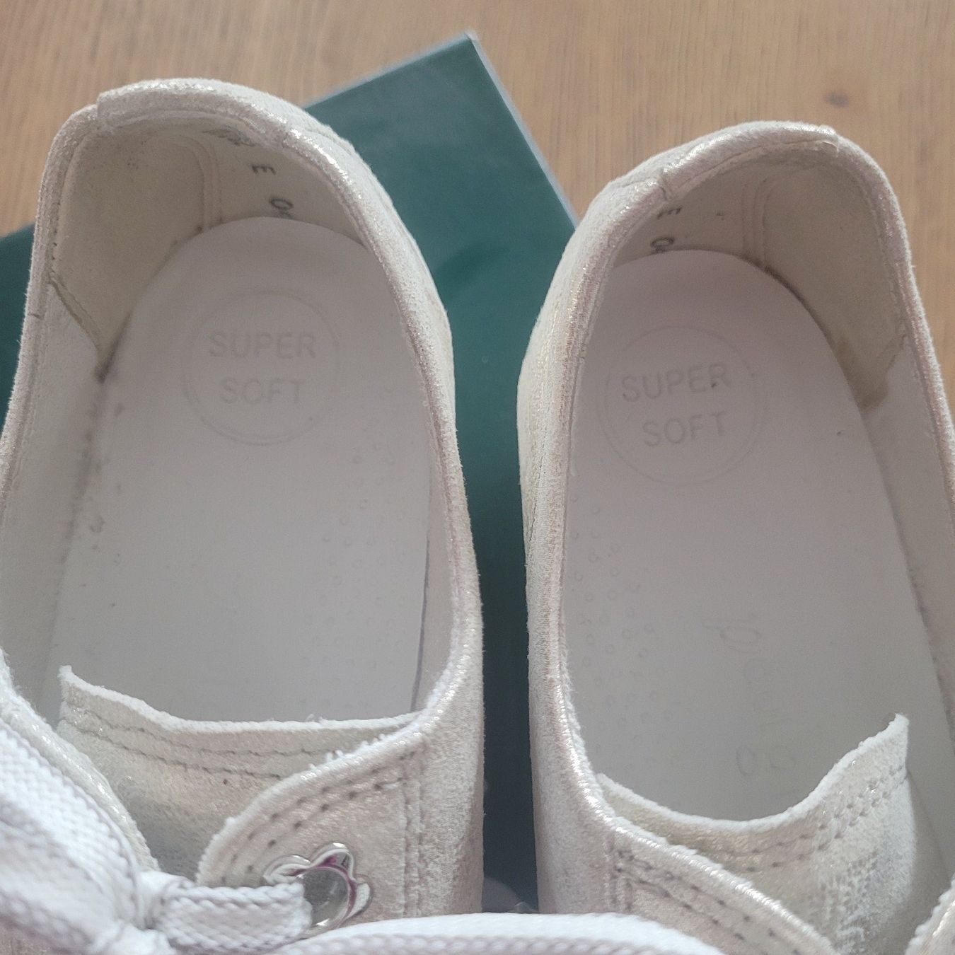 Paul Green Scarpe da donna: Paul Green Sneaker, Gr. 5, neuwertig – Nuovo (secondo la descrizione) da Recherswil venduto da Pseneca 2