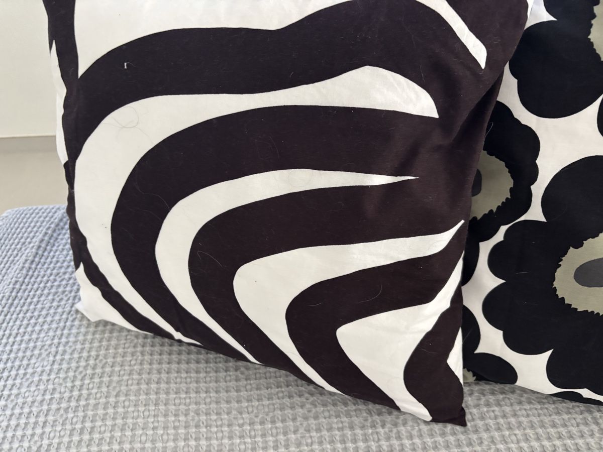 Marimekko Cuscini: 3 Design Kissenhülle Marimekko 45x45cm – Nuovo (secondo la descrizione) da Herzogenbuchsee venduto da ameise02 1