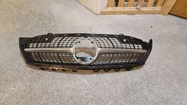 Kühlergrill Mercedes CLA 180