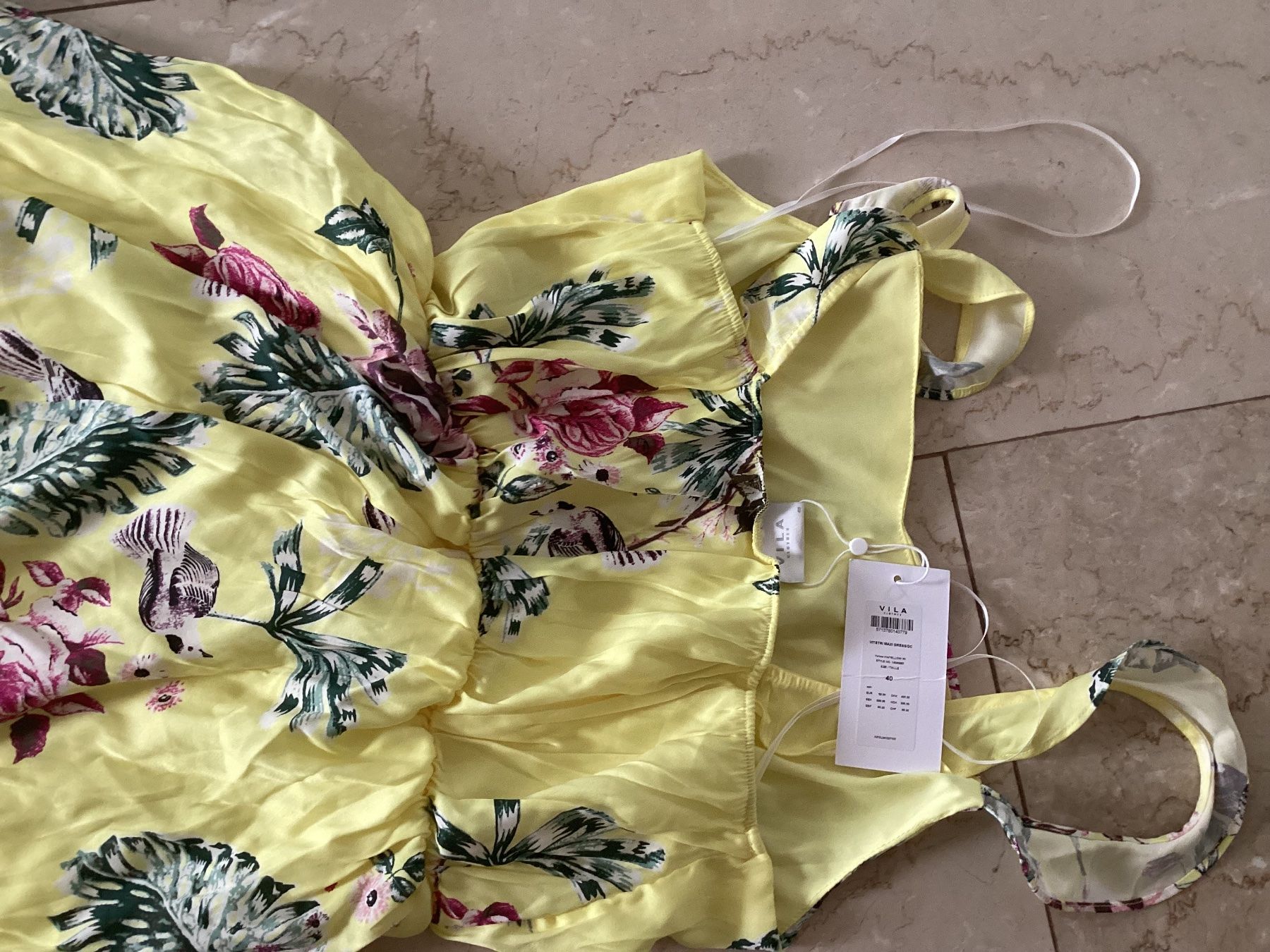 Kleider: Sommerkleid lang – Neu (gemäss Beschreibung) aus Flüelen von ne08 2