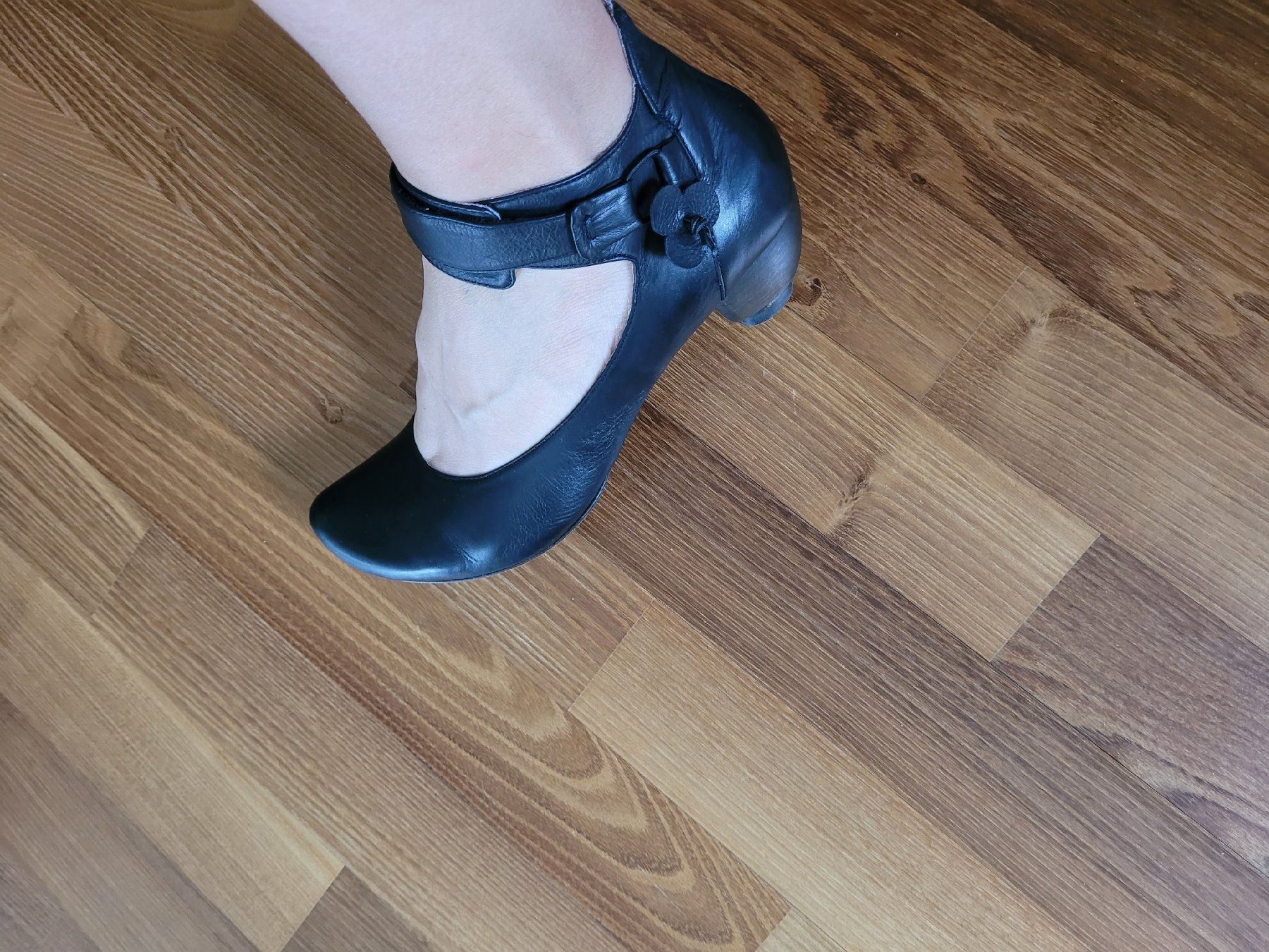 Think Scarpe da donna: Think Pumps  39.5 – Usato da Winterthur venduto da sotbar 2
