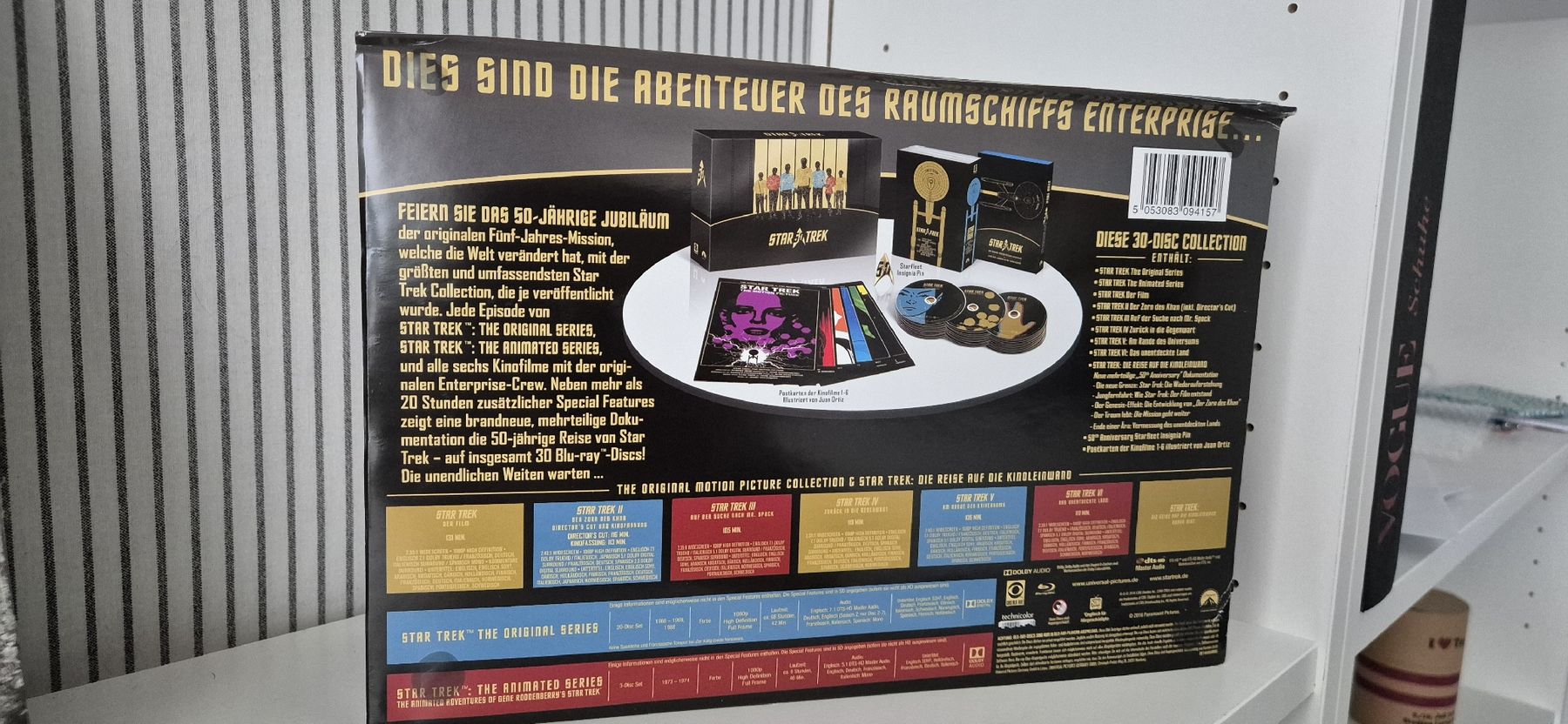 Tutti i DVDs: Star Trek 50th Anniversary Limited Edition Blu-Ray – Nuovo (secondo la descrizione) da Schwerzenbach venduto da Jamacy 1