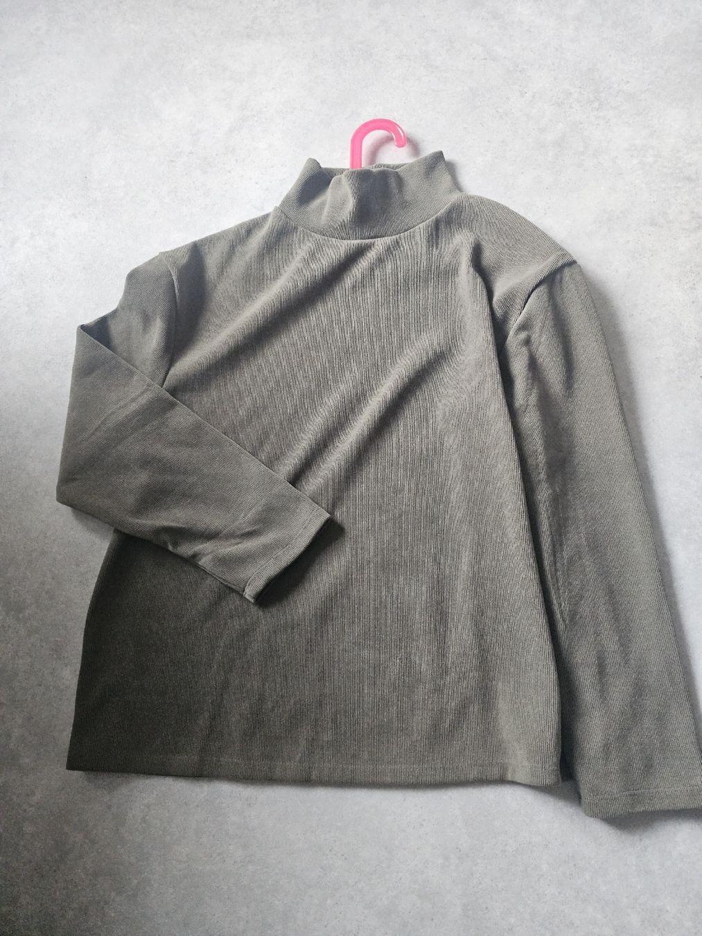 Maglioni & Felpe: Pull couleur olive, taille L – Nuovo (secondo la descrizione) da Sornetan venduto da T.a333 1