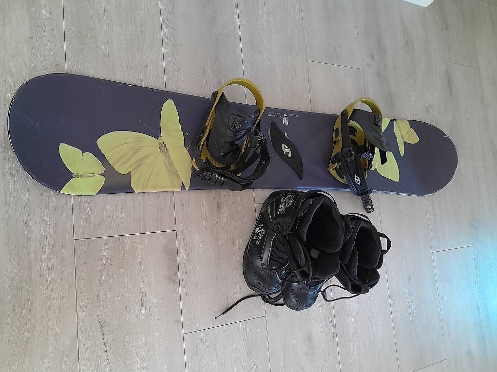 Damenschuhe: Snowboard/ schuhe 38-39 – Gebraucht aus Dielsdorf von cmo_c6hy 2