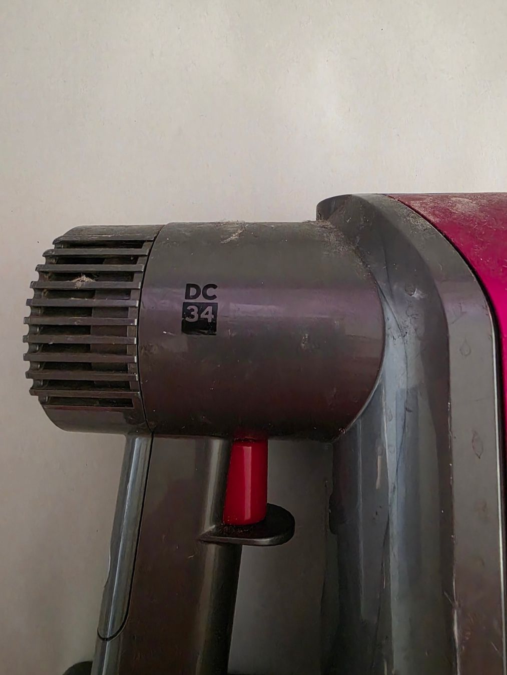 Dyson Aspirapolveri & Accessori: Dyson Staubsauger Sauger Akkusauger – Difettoso da Stein SG venduto da nxr_vzv9 2