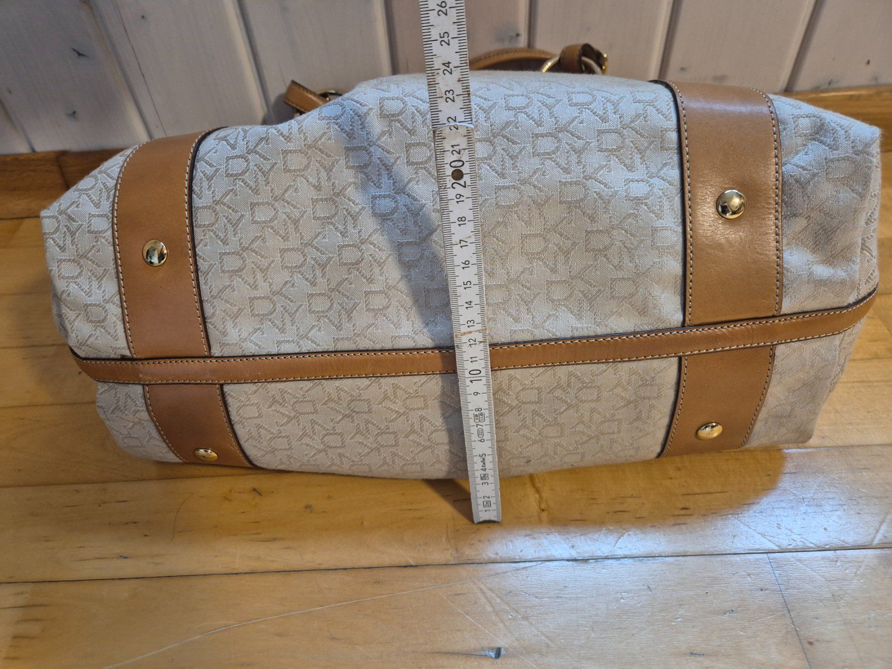 DKNY Borse da donna: DKNY Tasche (Handtasche) – Usato da Oberrohrdorf venduto da ma-vie 2