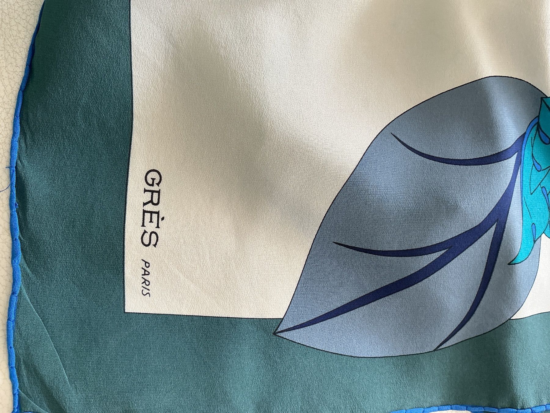 Foulards, Tücher & Schals: GRES Paris Foulard Seide – Gebraucht aus Wettingen von Andres54 3