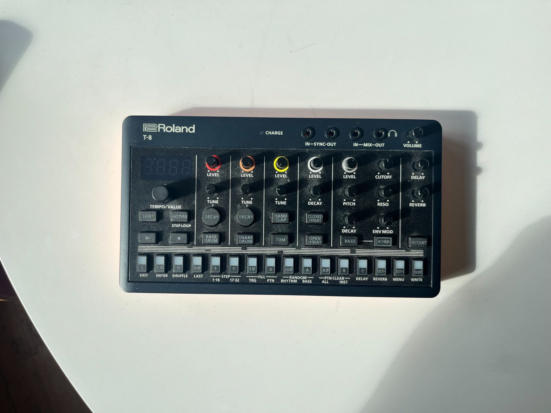 Roland Musikinstrumente: Roland T-8 AIRA COMPACT Beat Machine – Gebraucht aus Bern von kuno.bern 6