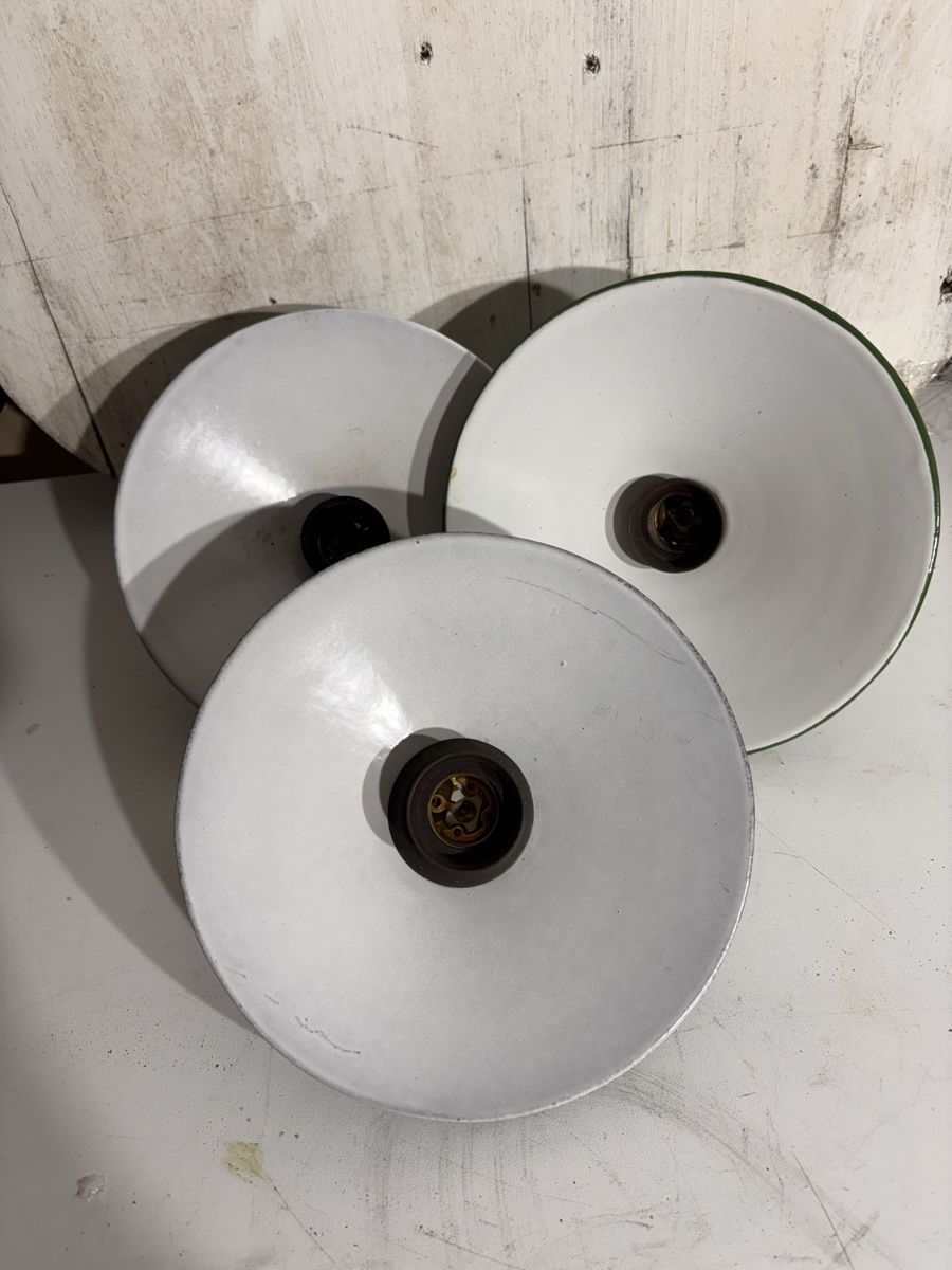 Lampade: 3 X Stall Lampen  – Usato da Escholzmatt venduto da sukides55 1