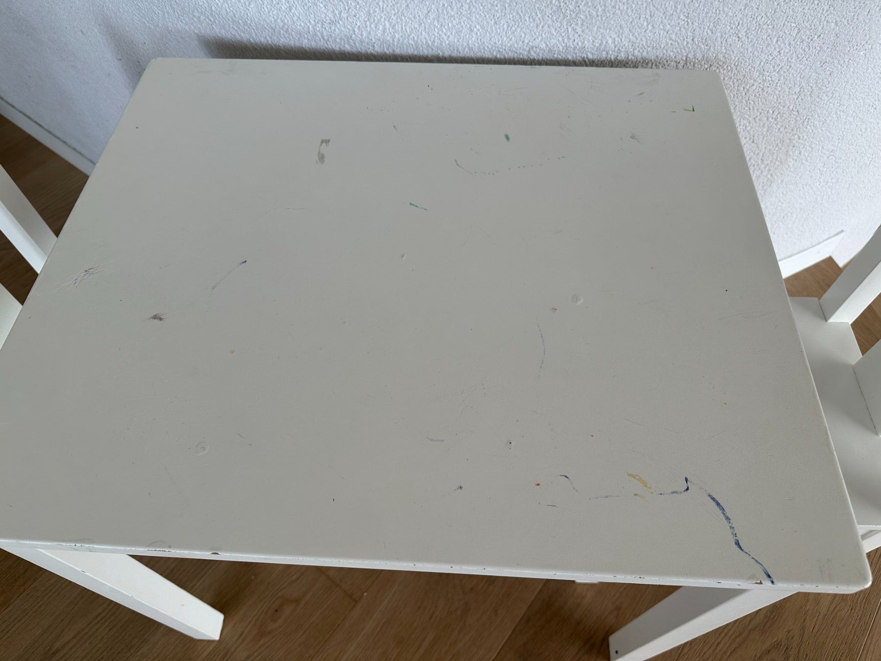 Set di tavolo e panche: Kindertisch zum Basteln, 2 Kinderstühle – Usato da Buchberg venduto da jaene 1
