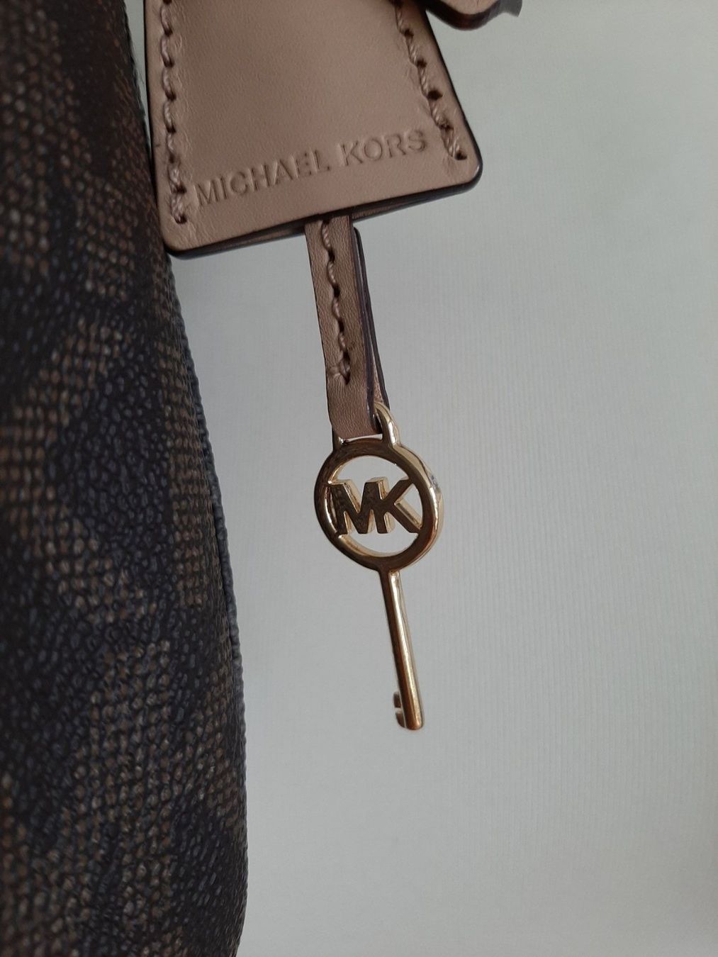 Michael Kors Taschen für Damen: Handtasche / Umhängetasche Michael Kors – Gebraucht aus Volketswil von ronbons 8