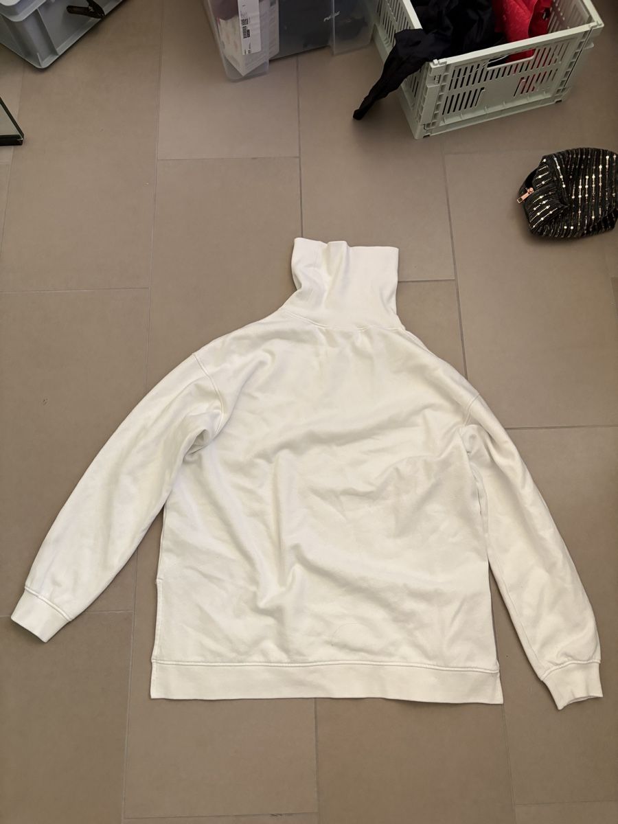 Pullover & Sweatshirts: Rollkragenpullover weiss S – Gebraucht aus Zürich von BKana