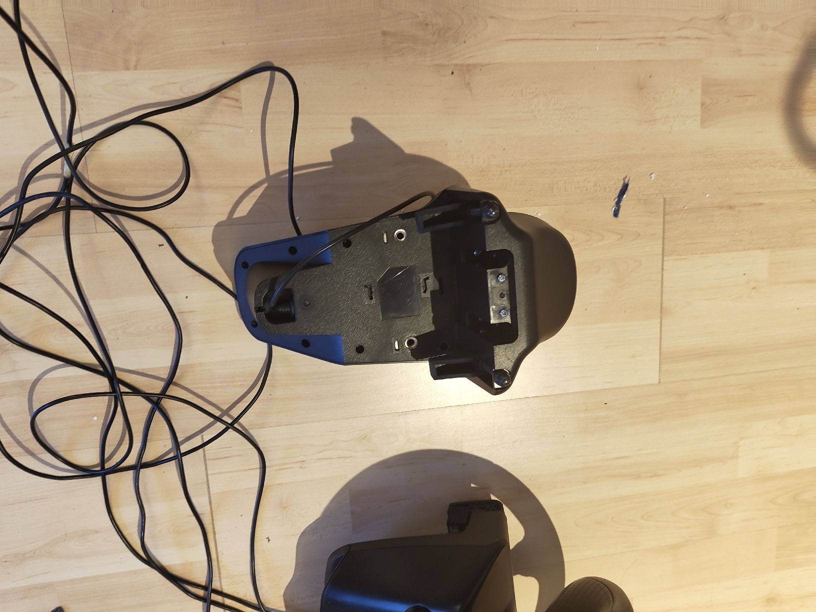 Logitech Manettes: logitech G25 Steering Wheel – D'occasion à Oberengstringen par Jully1896 5