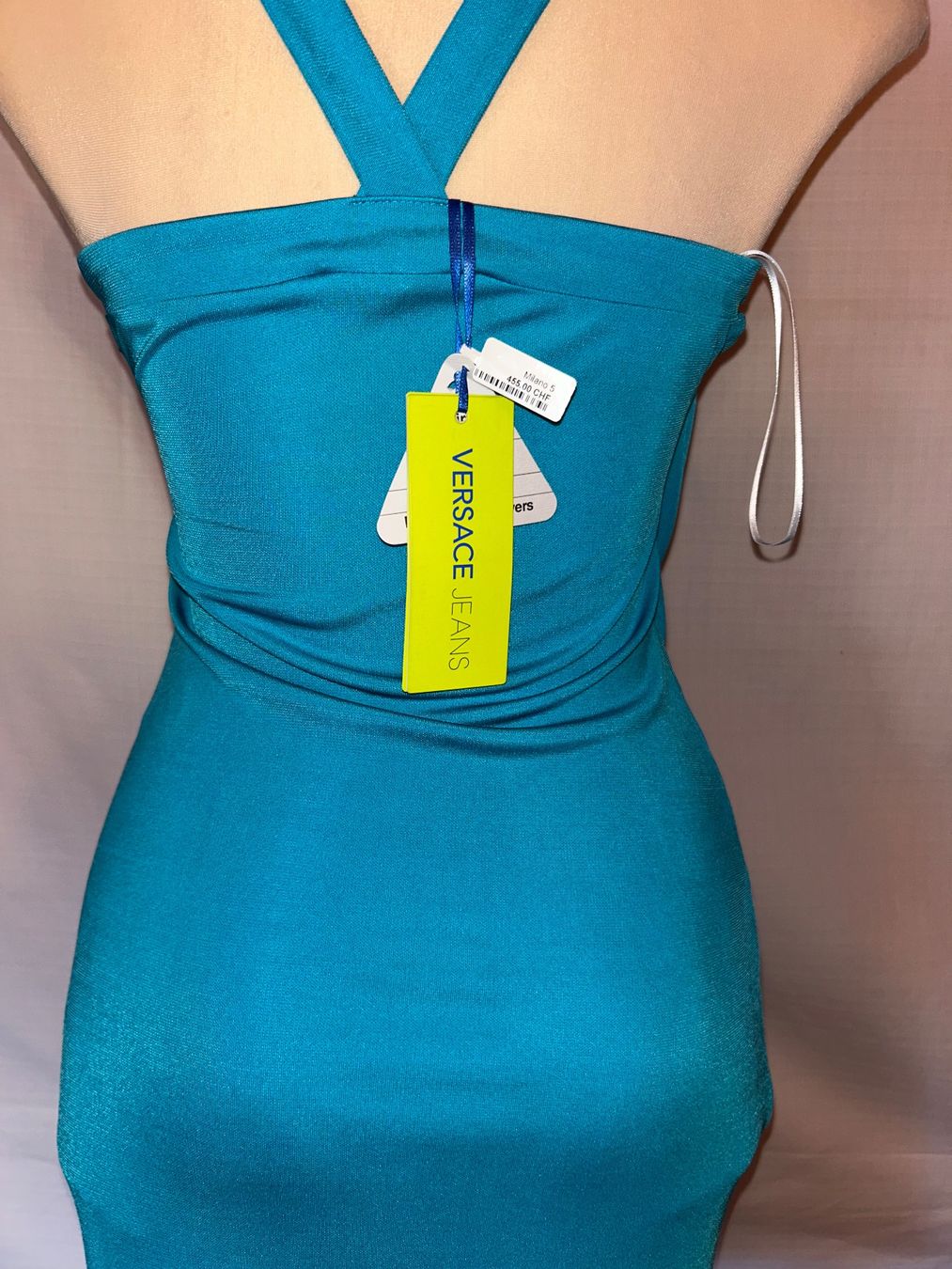 Versace Vestiti: Versace Jeans Cocktailkleid – Nuovo e nell'imballaggio originale da Davos Dorf venduto da Juszy-Shop 5