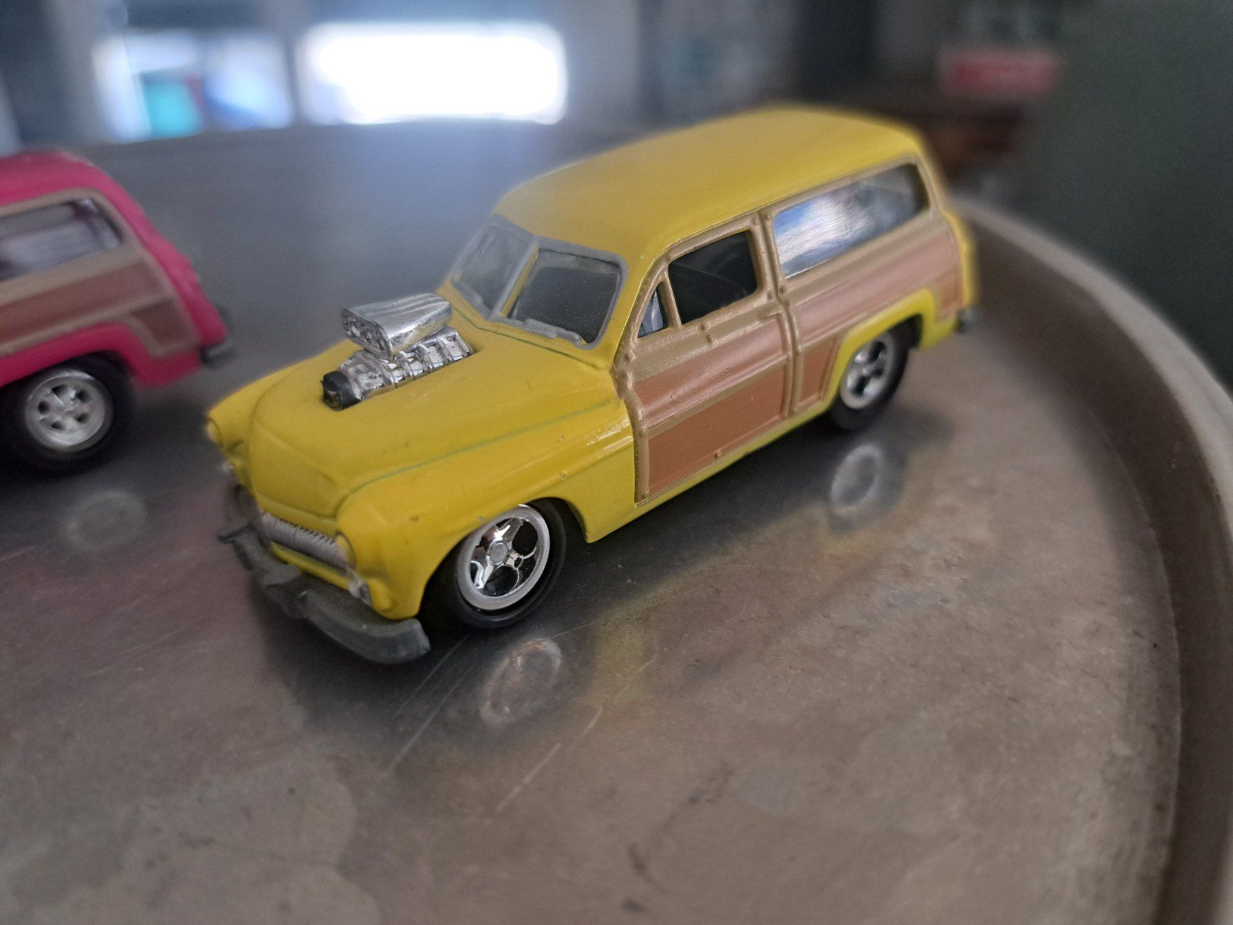 Johnny Lightning Modellautos: 3x Johnny Lighning Woodys – Neu (gemäss Beschreibung) aus Emmenbrücke von bikesandmore75 1