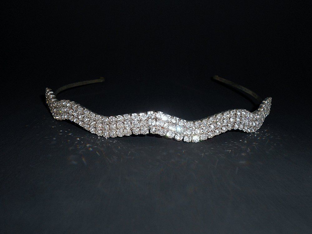 Haarschmuck: Diadem "Welle 3" – Neu und originalverpackt aus Ostermundigen von LorisHome
