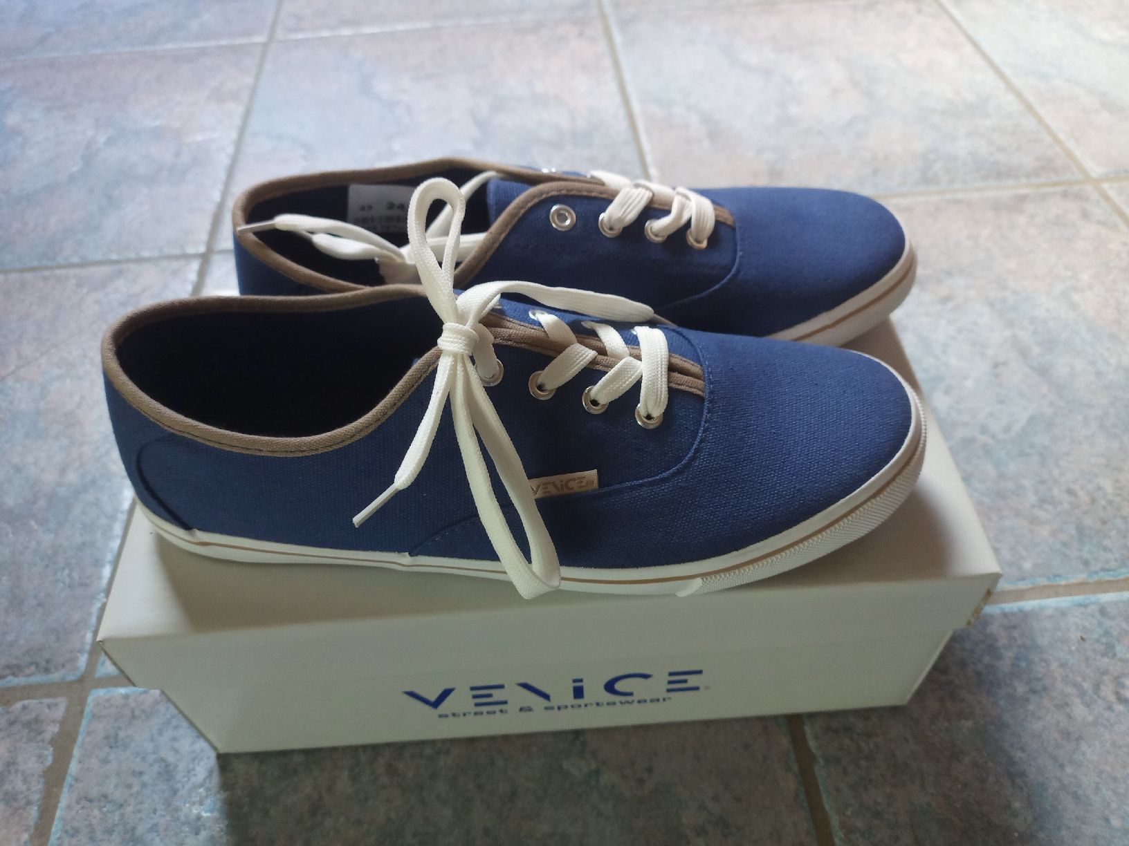 Chaussures hommes: Sommerschuhe Herren Gr. 43 - Venice – Neuf avec emballage d'origine à Spiez par egonolsen 1