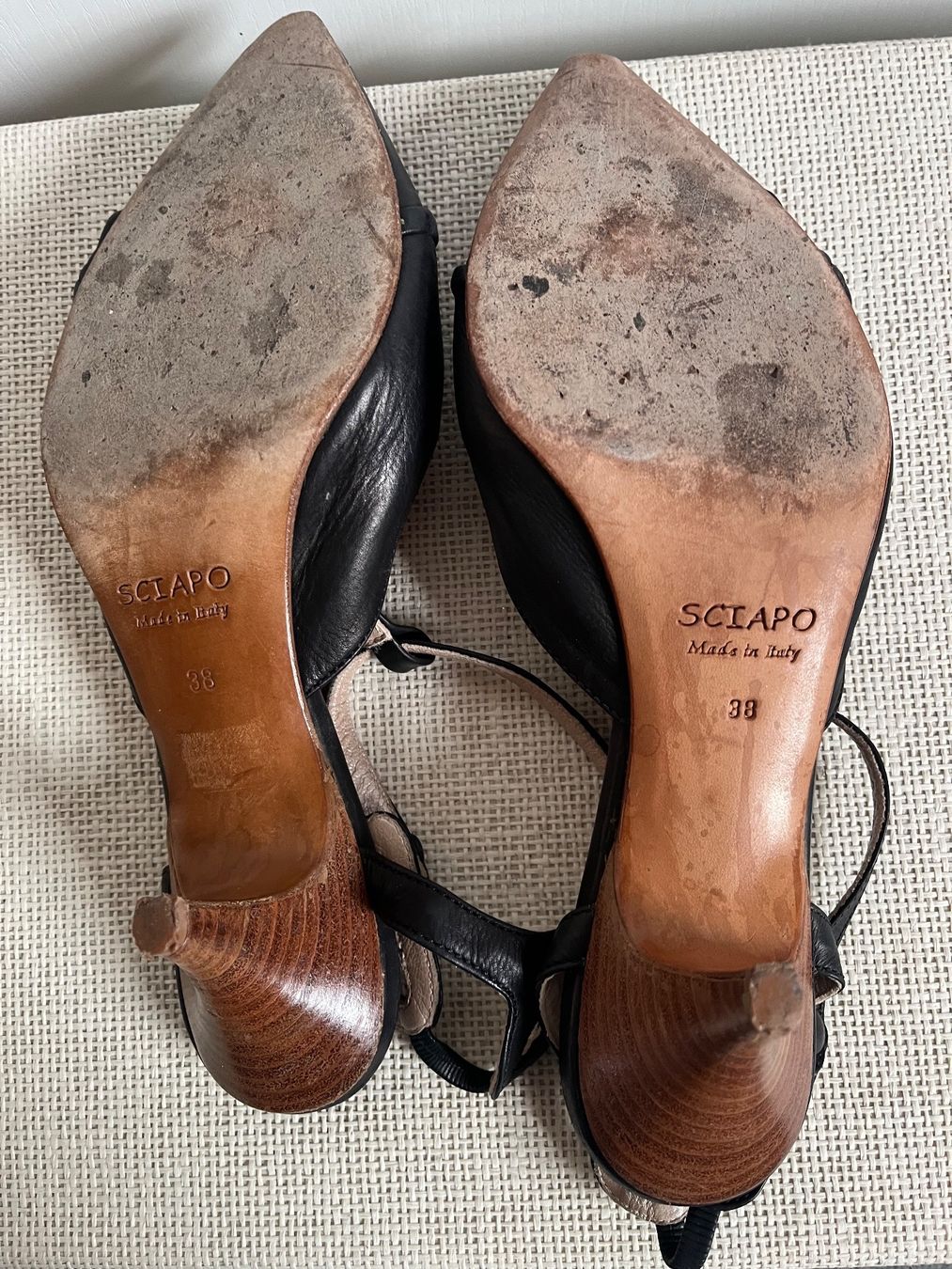Scarpe da donna: SCIAPO Pumps aus echtem Leder Gr. 38 NP 349.- – Usato da Frauenfeld venduto da Andadaa 3